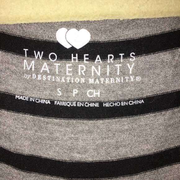 Two Hearts Maternity Short Sleeve Maxi Dress - Picture 4 of 4